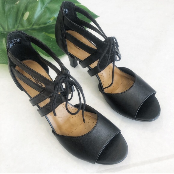 clarks adriel elaina